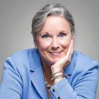 Martha D Saunders