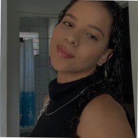 Flávia Fontes