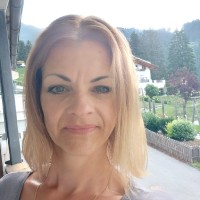 Claudia Keller