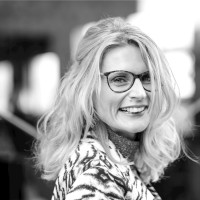 Sandra Dijkstra