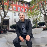 Duyar Izzet
