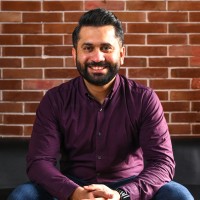 Ali Uzair