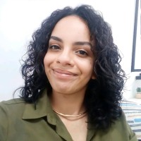 Daniela Brito de Souza