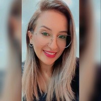 Aline Mendonça