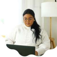Veronica Ryan