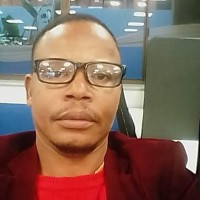Thulani Mona