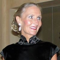 Shelly Cooper