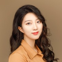 YUNA KANG
