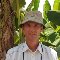 Dr Evan Christen