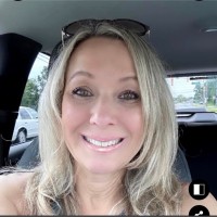 Loretta Tomaziefski