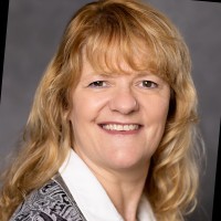 Diane Mcknight