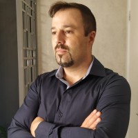 Marcio Ricardo Eckert