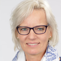 Dr. Monika Detmer
