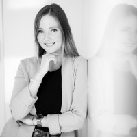 Julia Sperling