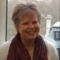 Jo Edwardes