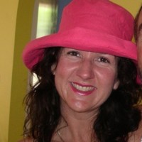 Simone Johns