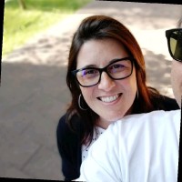 Luciane Borghetti Zanella