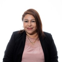 Claudia Leon