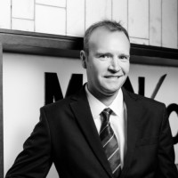 Alistair Neil