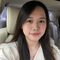 Chloe N.