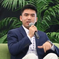 Angelo Santiago