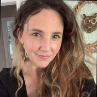 Amanda H.