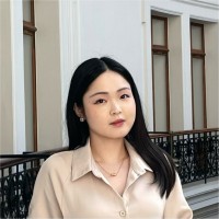 Hélène Zhuang