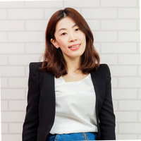 Lois Lee