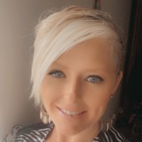 Angela maas
