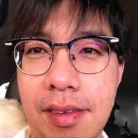 Raymond Lee