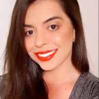 Julia Moura