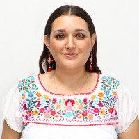 Andrea De la Mora