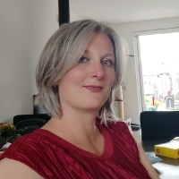 Evelien Posthuma