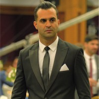 Pouyan Niazi