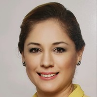 Claudia J Betancourt