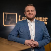 Thomas Witzmann, MBA,CEO