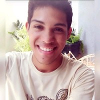 Esdras Gomes
