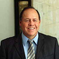Julio Guzmán