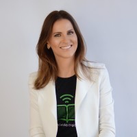 Caroline M. A. Vasconcellos Stefanello