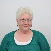 Lynne Phoenix