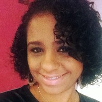 Suellen Oliveira