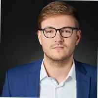 Christopher Esdar