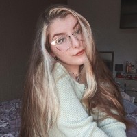Lilly Hilton