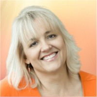 Dr. Sandi Eveleth