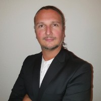 Dirk Lambertz