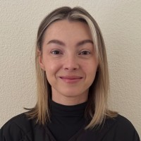 Iuliia B.
