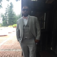 Elijah Tinae