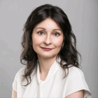 Dr Sara de Freitas