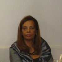 Berenice R de Sá Betti