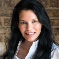 Lisa  J Bowles